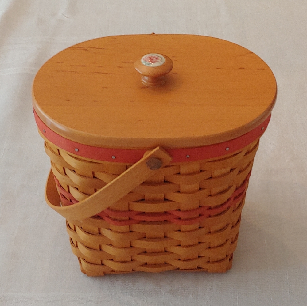 Longaberger Mother's Day Basket - Picture 16 of 16